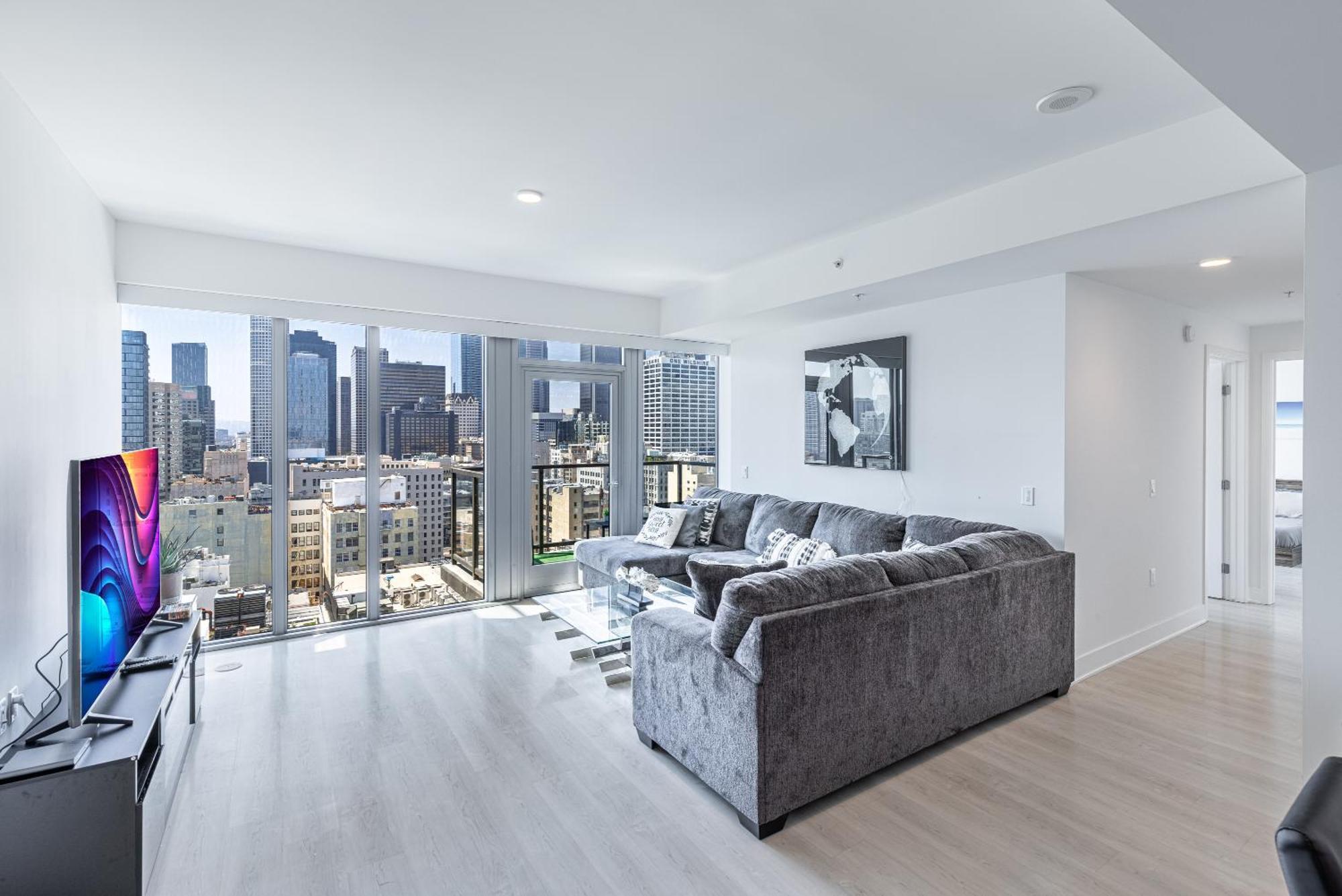 Top Floor High Rise 3 Bed Dtla Skyscraper Penthouse Los Angeles Exterior photo